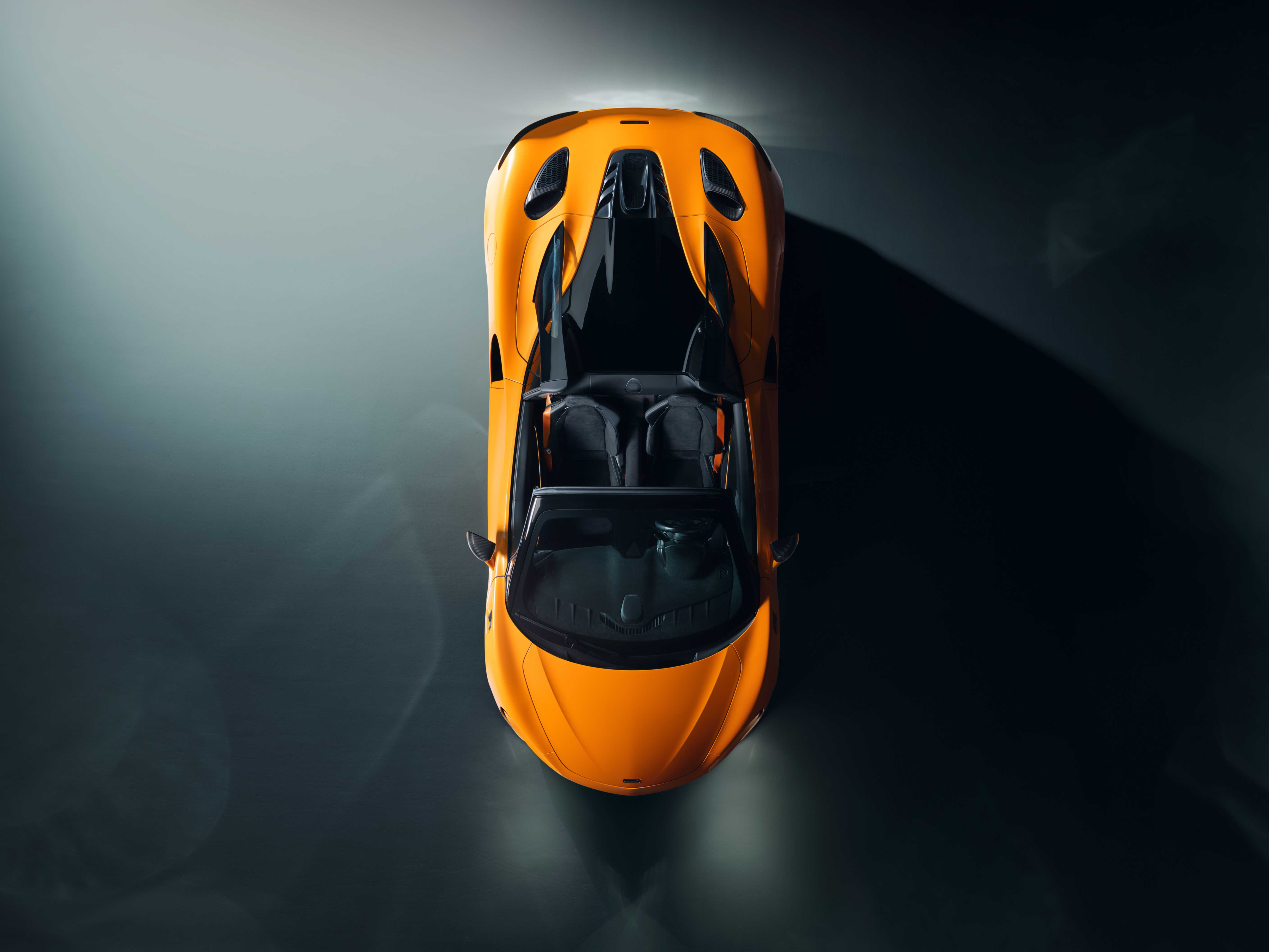 Top view of McLaren Artura Spider.