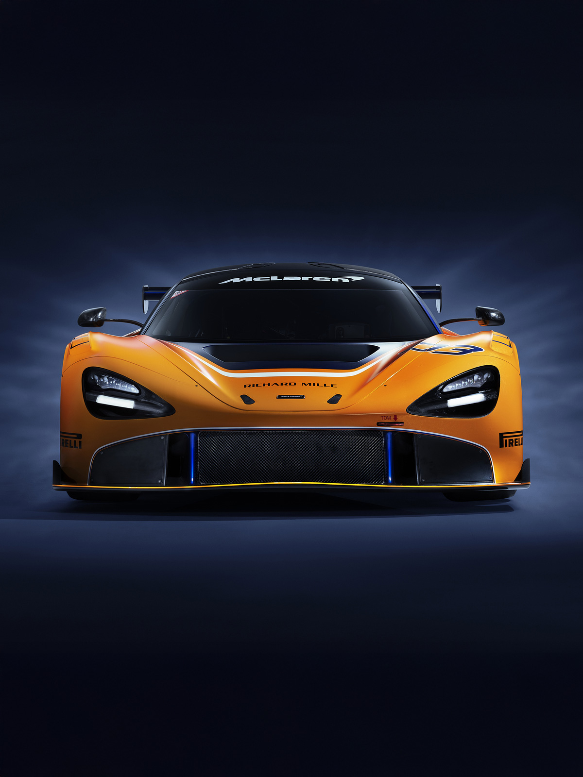 Front view of the McLaren 720S GT3.