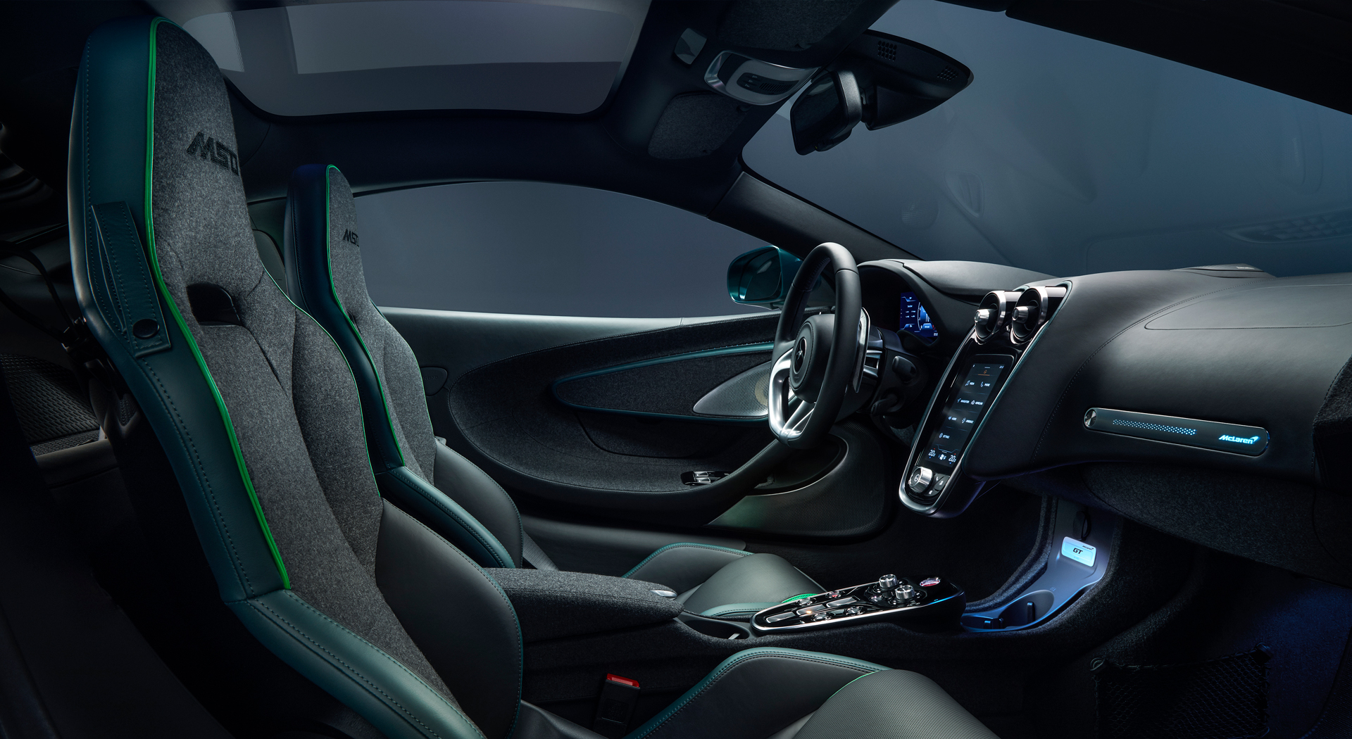 McLaren Verdant theme GT interior.