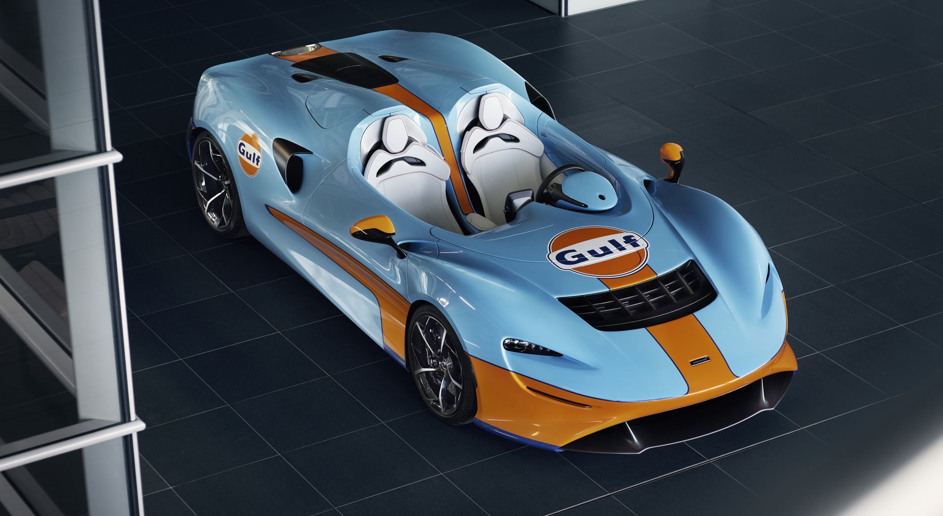 Gulf branded McLaren Elva.